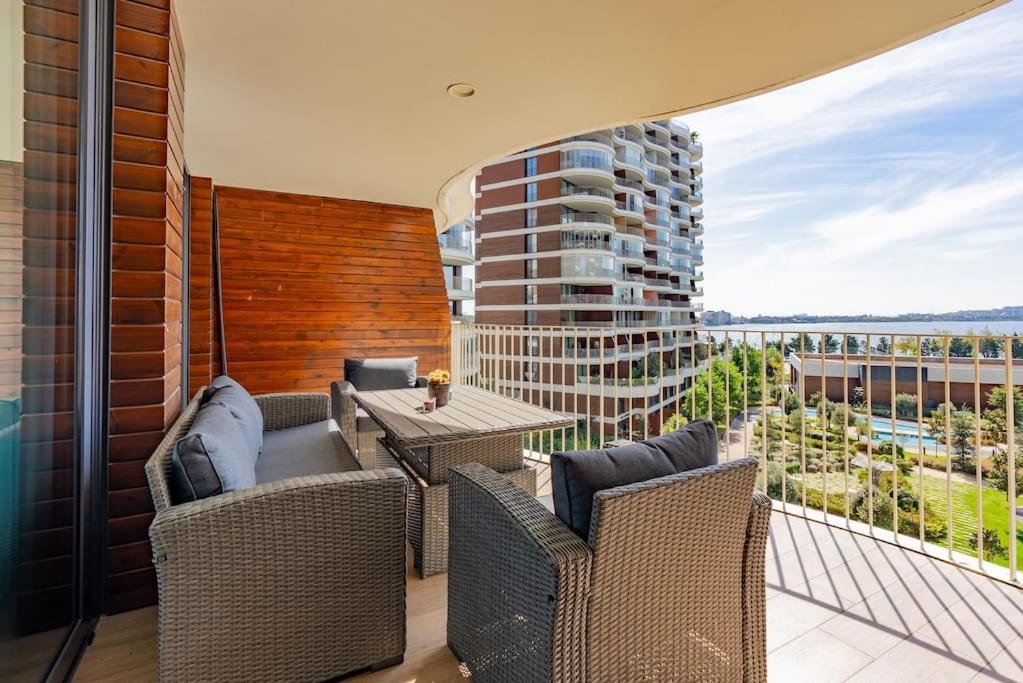 Golden Stones House Sea And Lake View İstanbul Dış mekan fotoğraf