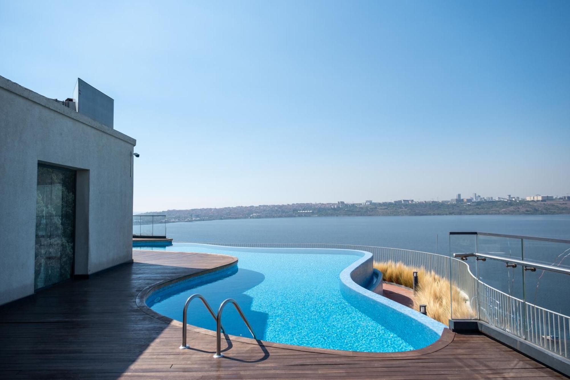 Golden Stones House Sea And Lake View İstanbul Dış mekan fotoğraf